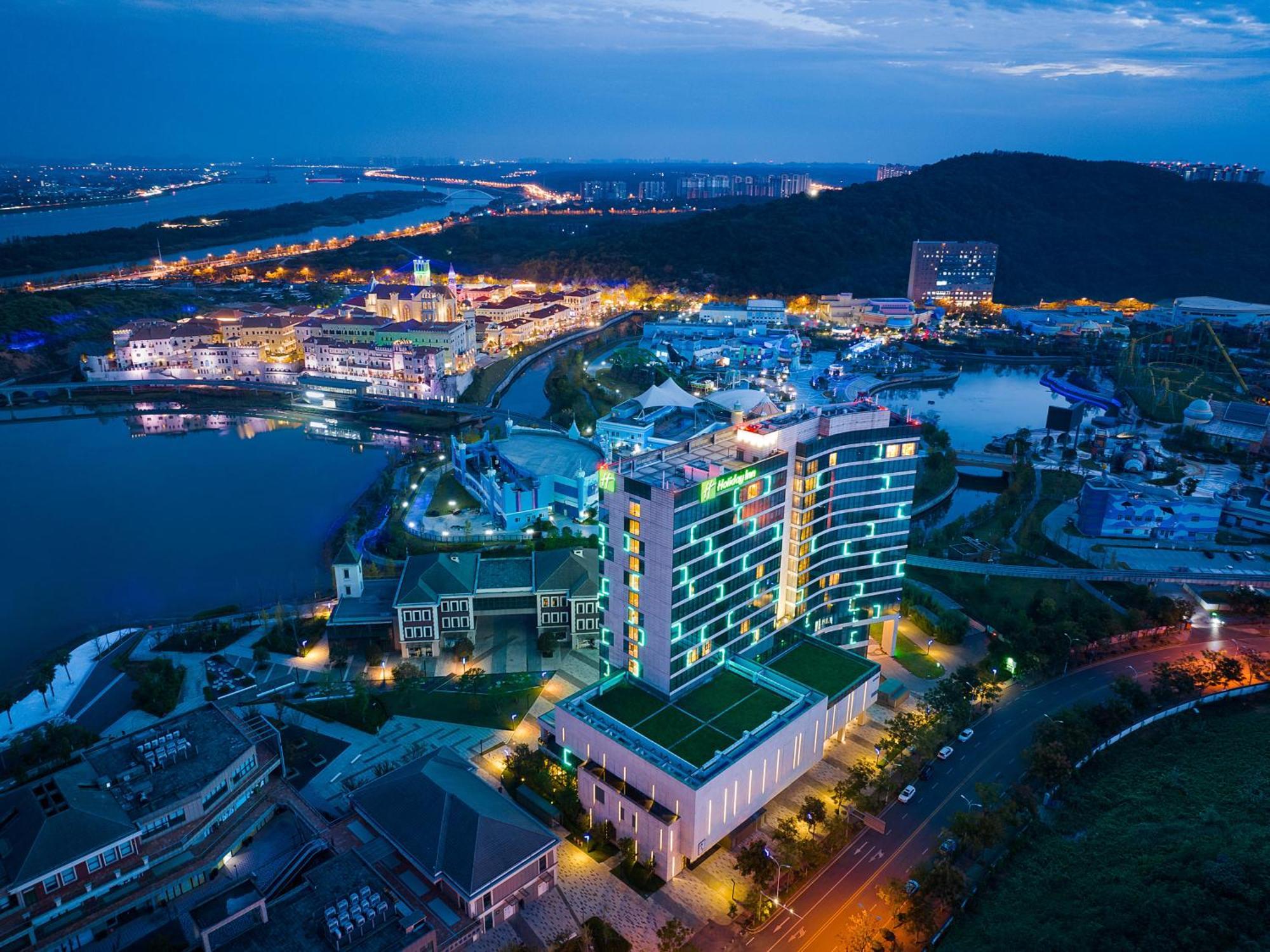 Holiday Inn Changsha Dawangshan By Ihg Экстерьер фото